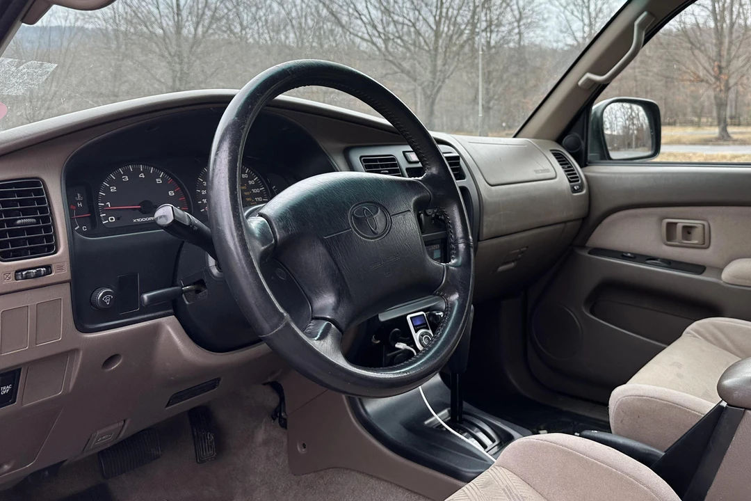2001 Toyota 4Runner 3rd Gen - Image 29 of 31