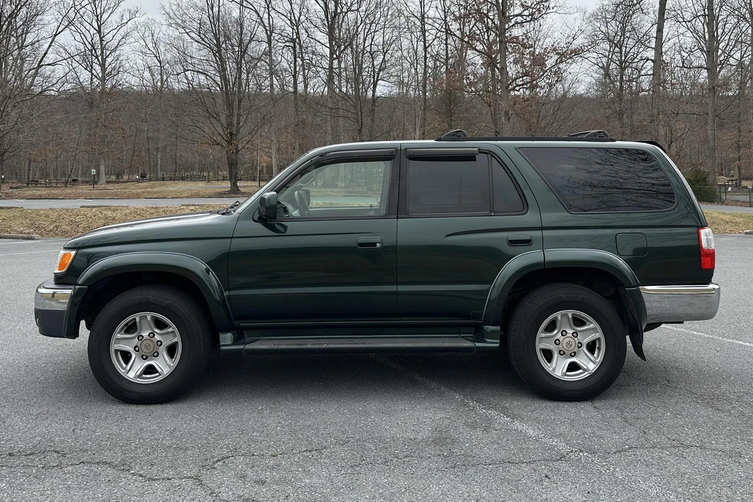 2001 Toyota 4Runner 3rd Gen - Image 3 of 31