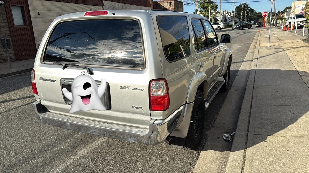 2001 Toyota 4Runner 3rd Gen - Image 8 of 21