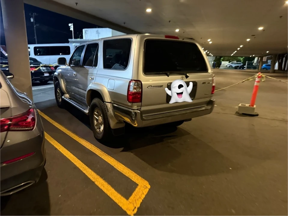 2001 Toyota 4Runner 3rd Gen - Image 2 of 21