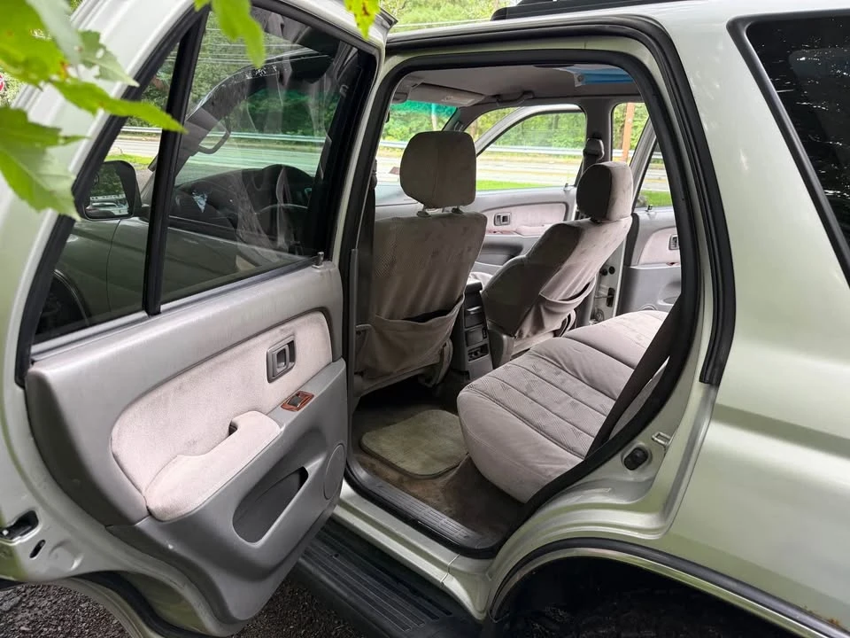 2001 Toyota 4Runner 3rd Gen - Image 10 of 13