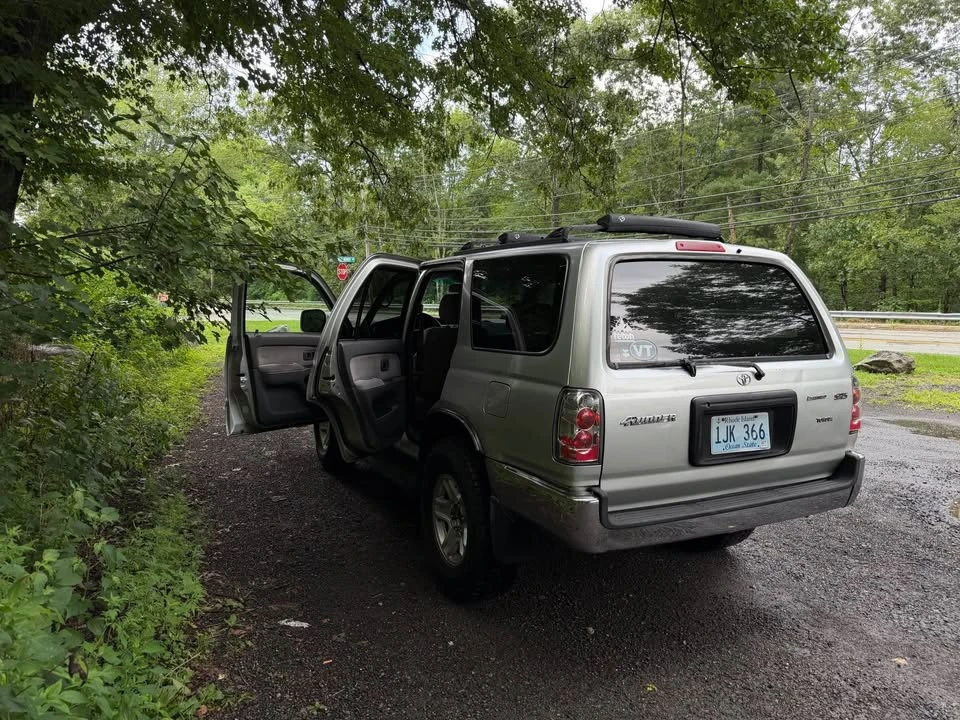 2001 Toyota 4Runner 3rd Gen - Image 4 of 13