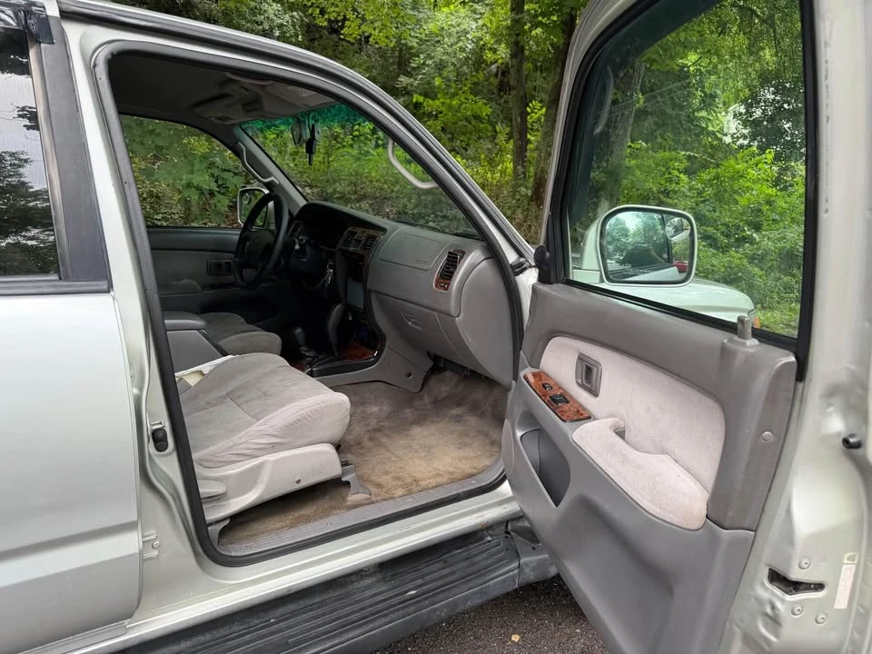 2001 Toyota 4Runner 3rd Gen - Image 6 of 13
