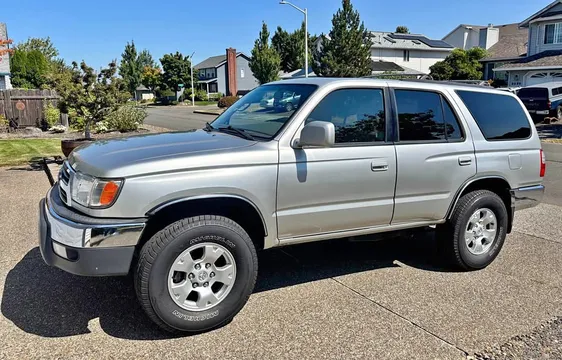 2001 Toyota 4Runner SR5