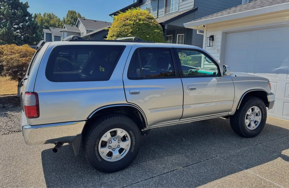 2001 Toyota 4Runner 3rd Gen - Image 3 of 12