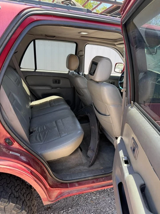 2001 Toyota 4Runner 3rd Gen - Image 8 of 10