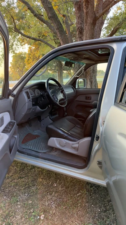 2001 Toyota 4Runner 3rd Gen - Image 4 of 13