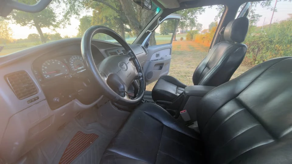 2001 Toyota 4Runner 3rd Gen - Image 5 of 13