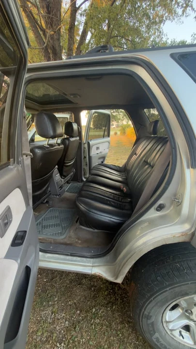 2001 Toyota 4Runner 3rd Gen - Image 9 of 13