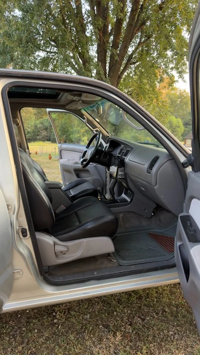 2001 Toyota 4Runner 3rd Gen - Image 7 of 13