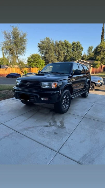 2001 Toyota 4Runner 3rd Gen - Image 2 of 9