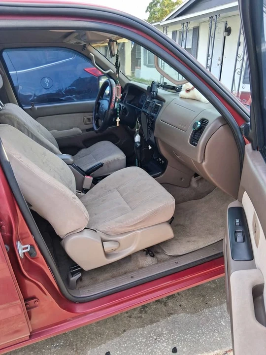 2001 Toyota 4Runner 3rd Gen - Image 4 of 16