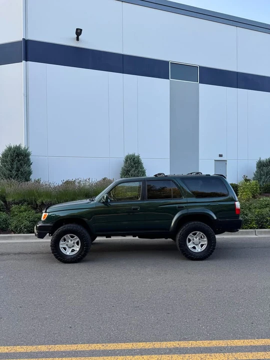 2001 Toyota 4Runner 3rd Gen - Image 5 of 17