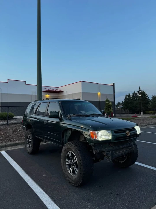 2001 Toyota 4Runner 3rd Gen - Image 4 of 7