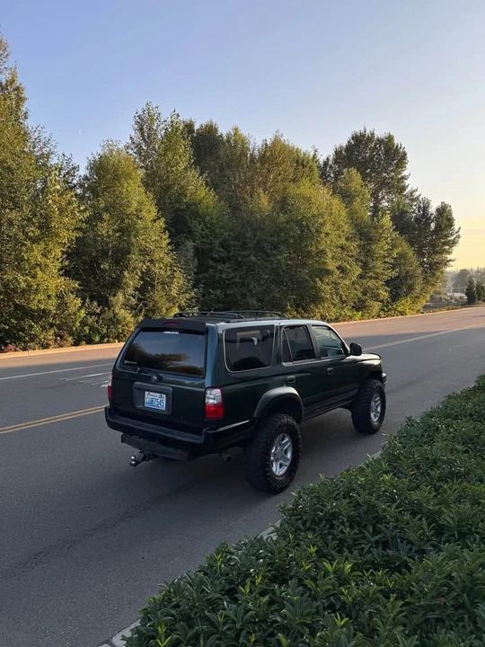 2001 Toyota 4Runner 3rd Gen - Image 4 of 17