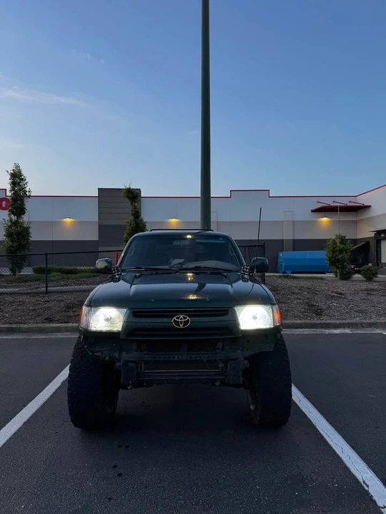 2001 Toyota 4Runner 3rd Gen - Image 3 of 7