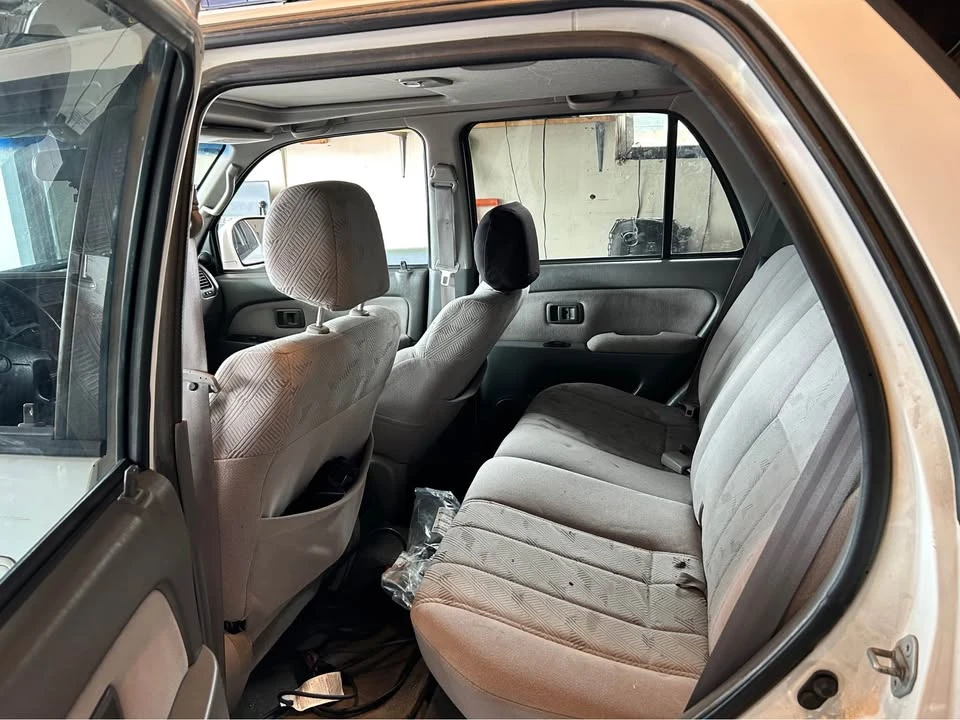 2001 Toyota 4Runner 3rd Gen - Image 4 of 9