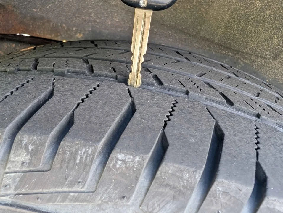 2001 Toyota 4Runner 3rd Gen - Image 11 of 20