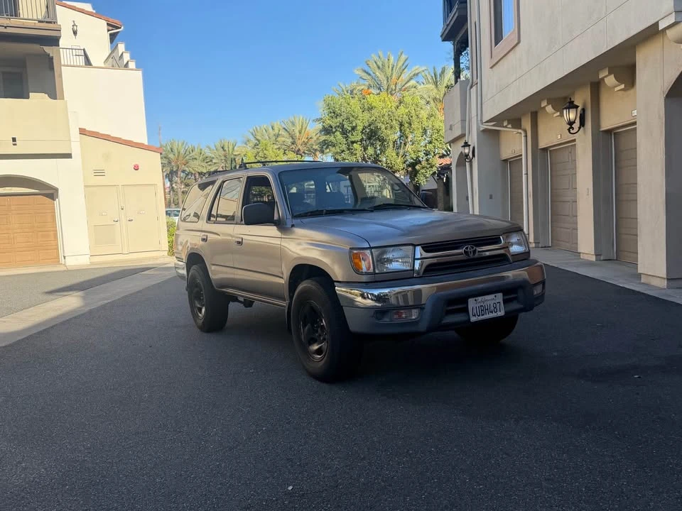 2001 Toyota 4Runner 3rd Gen - Image 3 of 7