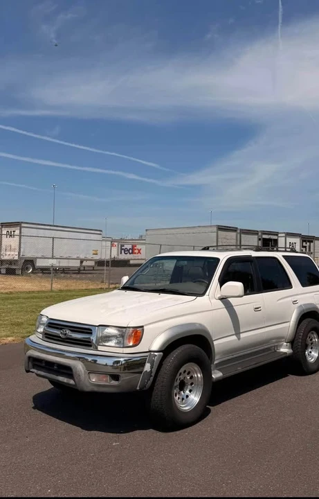 2001 Toyota 4Runner 3rd Gen - Image 3 of 7