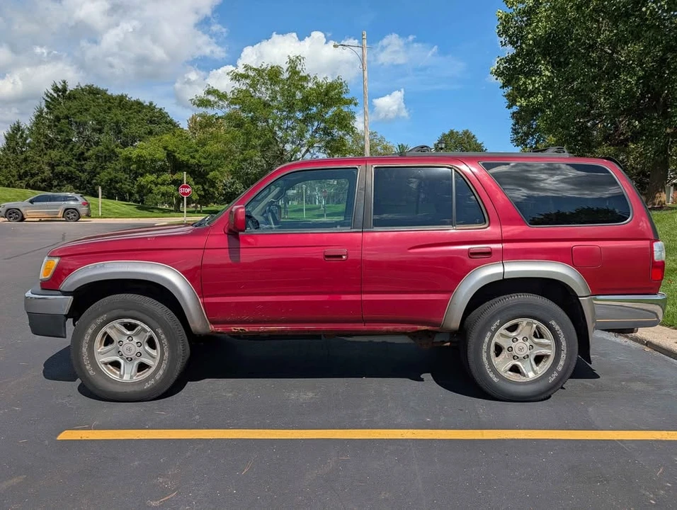2001 Toyota 4Runner 3rd Gen - Image 2 of 20