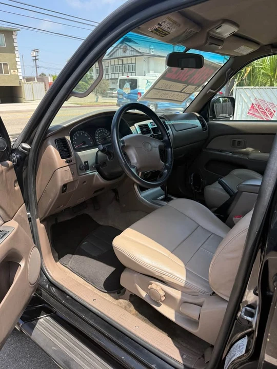 2001 Toyota 4Runner 3rd Gen - Image 4 of 8