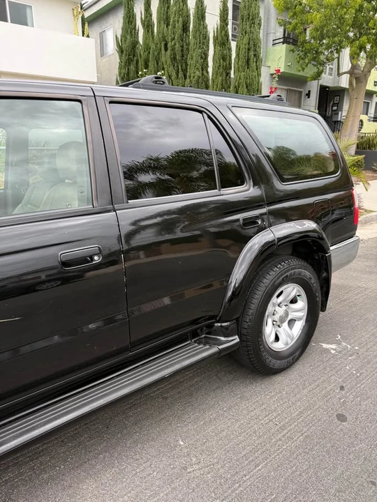 2001 Toyota 4Runner 3rd Gen - Image 6 of 8