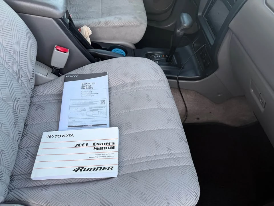 2001 Toyota 4Runner 3rd Gen - Image 7 of 10