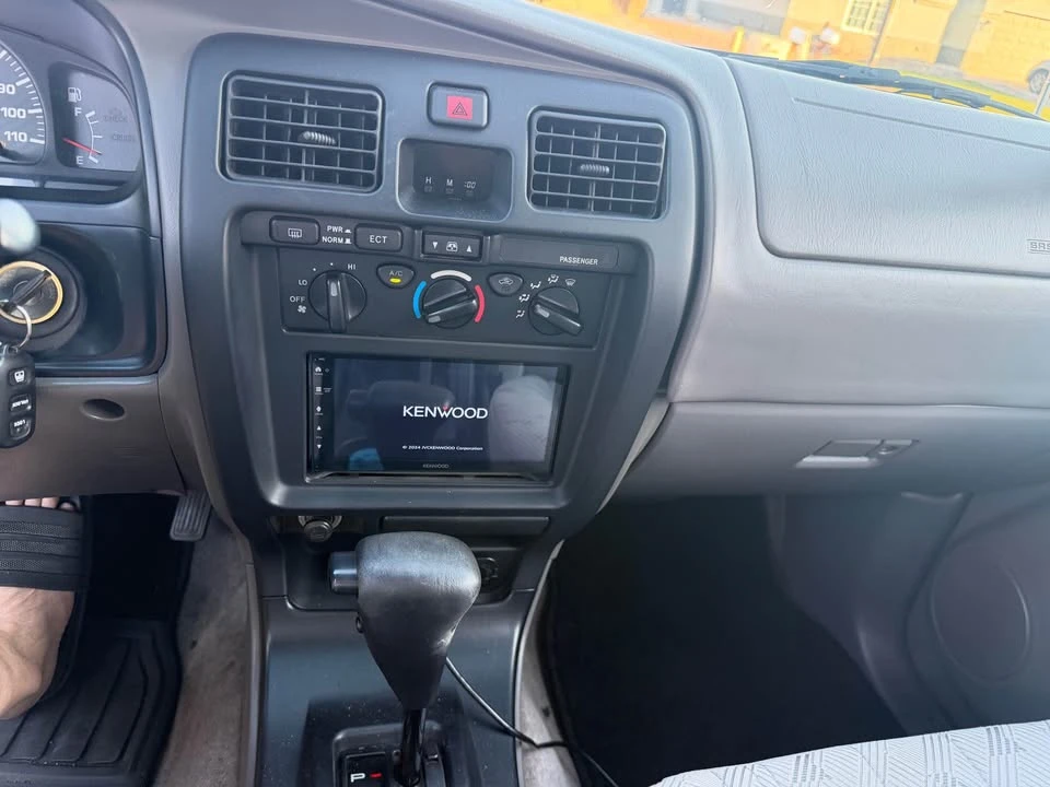 2001 Toyota 4Runner 3rd Gen - Image 5 of 10