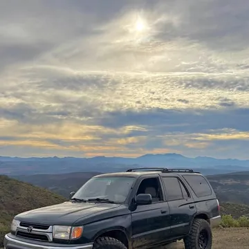 2001 Toyota 4Runner SR5 Sport Utility 2D