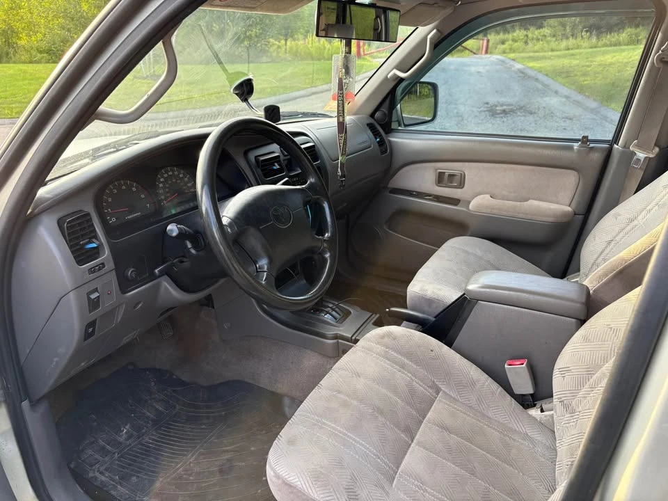 2001 Toyota 4Runner 3rd Gen - Image 8 of 14