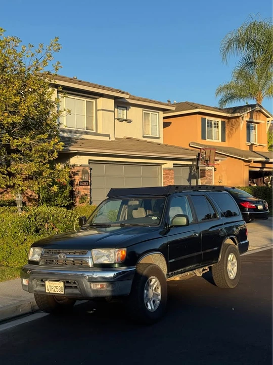2001 Toyota 4Runner 3rd Gen - Image 11 of 13