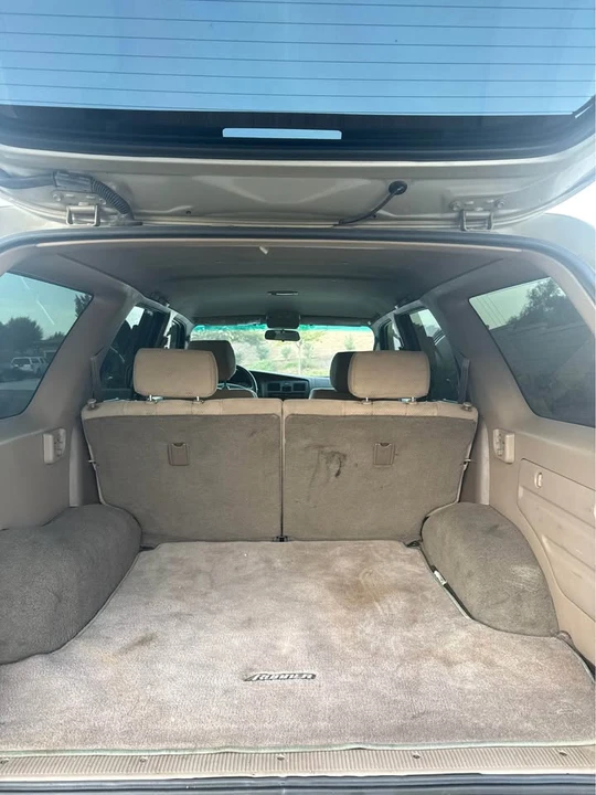2001 Toyota 4Runner 3rd Gen - Image 10 of 12