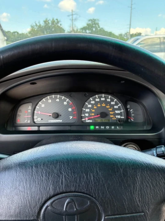 2001 Toyota 4Runner 3rd Gen - Image 7 of 12
