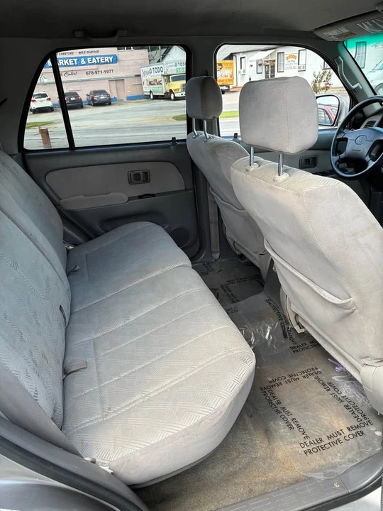 2001 Toyota 4Runner 3rd Gen - Image 10 of 12