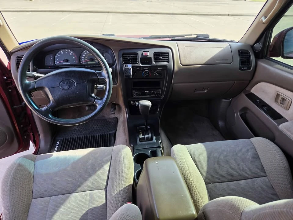 2001 Toyota 4Runner 3rd Gen - Image 10 of 11