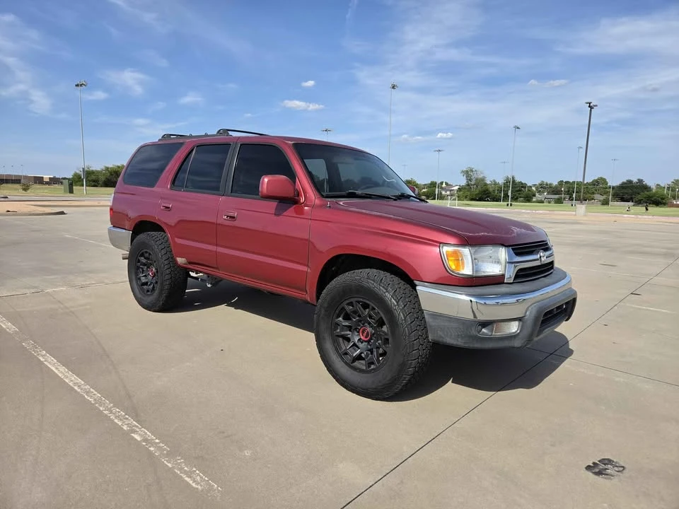 2001 Toyota 4Runner 3rd Gen - Image 2 of 11