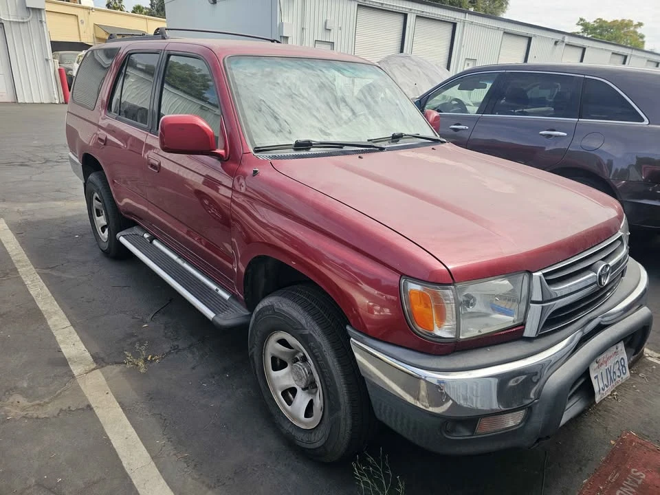 2001 Toyota 4Runner 3rd Gen - Image 2 of 3