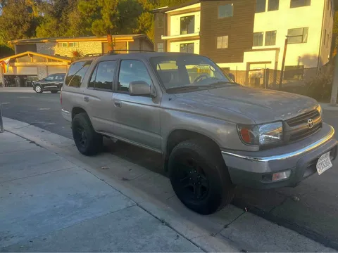 2001 Toyota 4Runner SR5 Sport Utility 2D