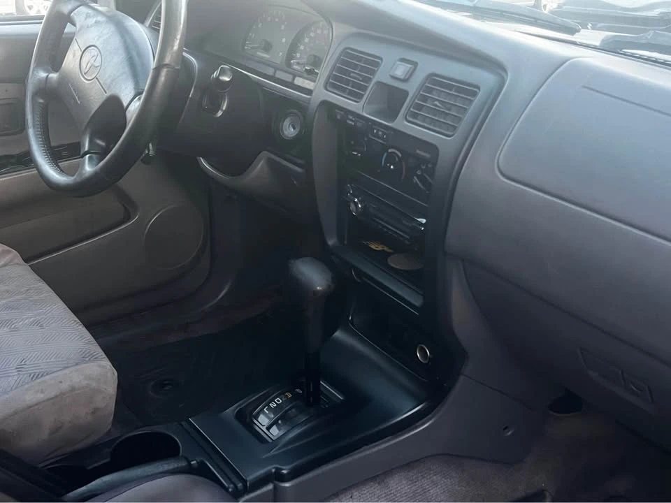 2001 Toyota 4Runner 3rd Gen - Image 12 of 17
