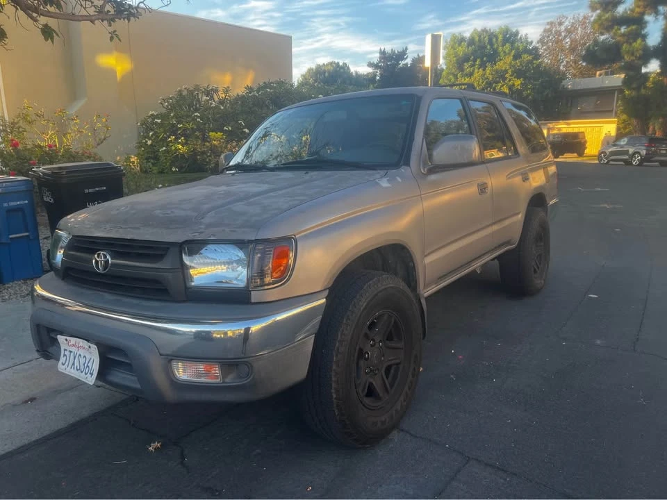 2001 Toyota 4Runner 3rd Gen - Image 2 of 17