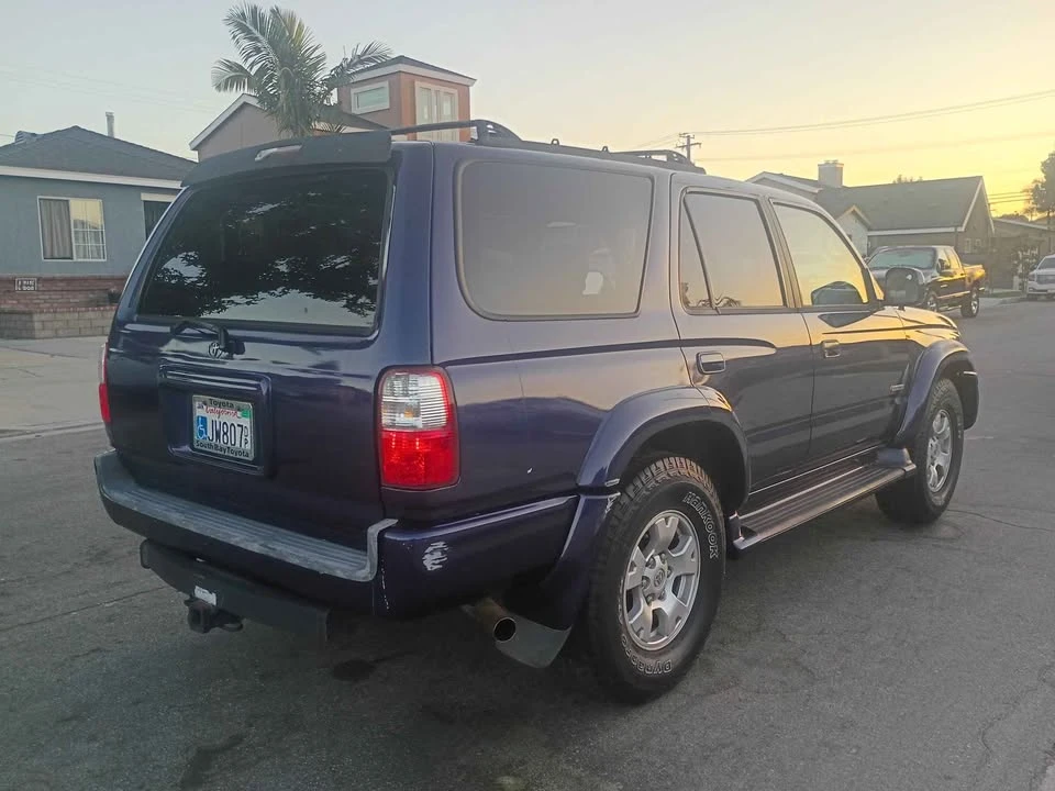 2001 Toyota 4Runner 3rd Gen - Image 2 of 14