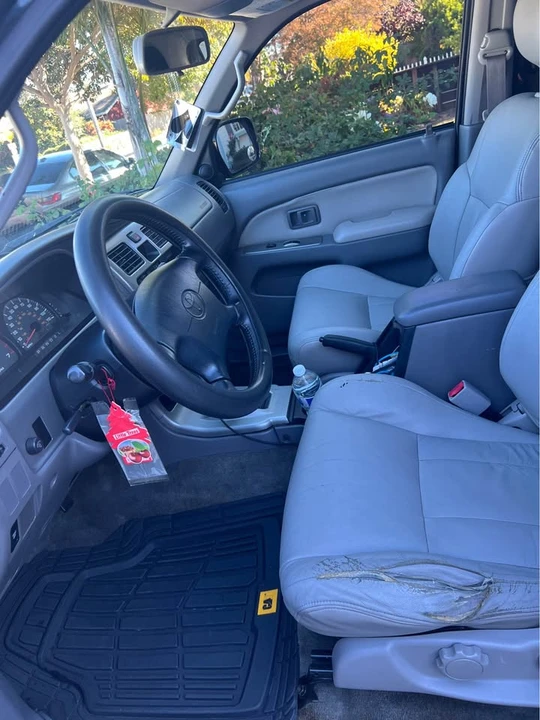 2001 Toyota 4Runner 3rd Gen - Image 4 of 9
