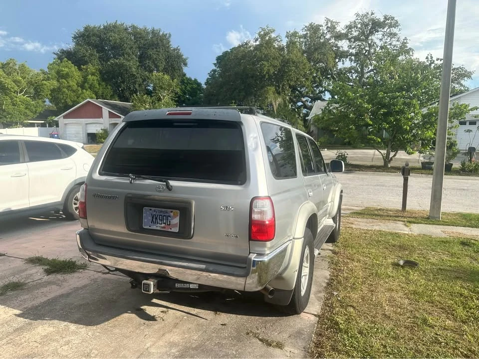 2001 Toyota 4Runner 3rd Gen - Image 4 of 11