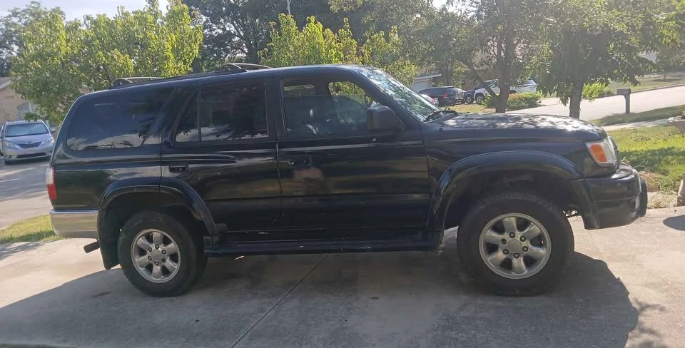 2001 Toyota 4Runner 3rd Gen - Image 2 of 3