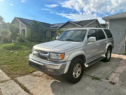2001 Toyota 4Runner SR5 Sport Utility 2D