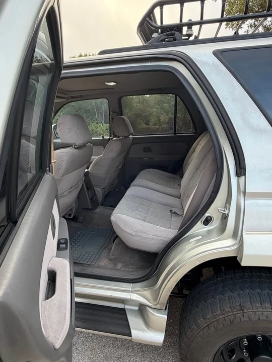 2001 Toyota 4Runner 3rd Gen - Image 12 of 20