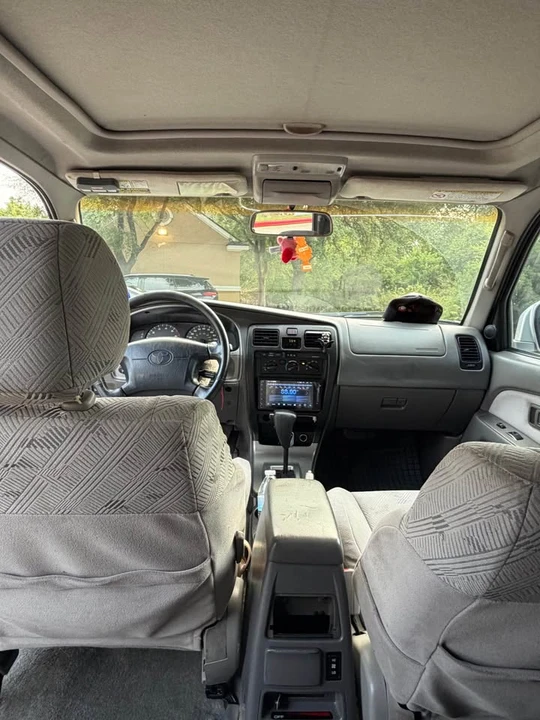 2001 Toyota 4Runner 3rd Gen - Image 11 of 20