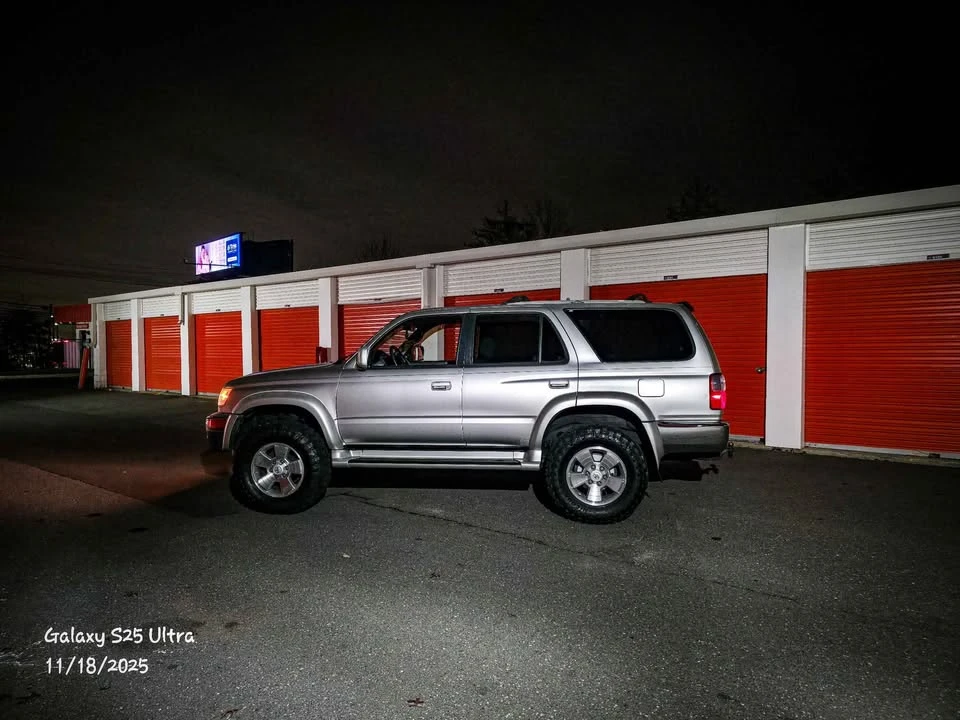 2001 Toyota 4Runner 3rd Gen - Image 4 of 20