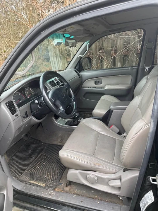 2001 Toyota 4Runner 3rd Gen - Image 4 of 5